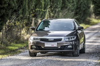 全長×全幅×全高＝4615×1839×1445mm。
    