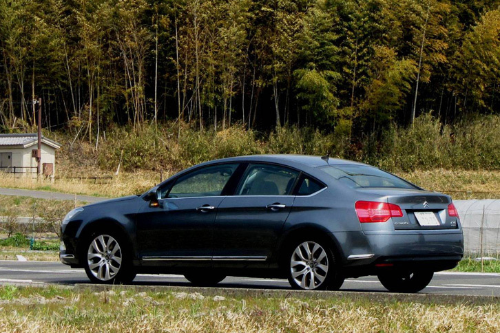 「シトロエンC5セダン 1.6ターボ」