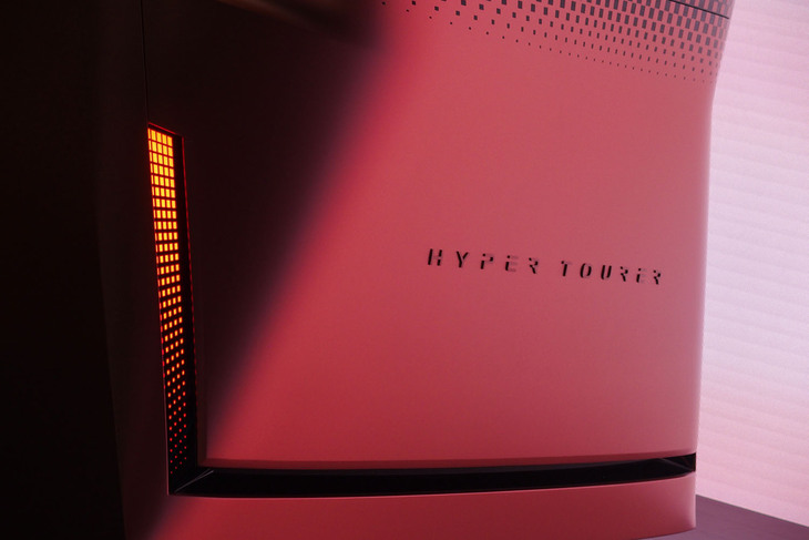 日産ハイパーツアラー