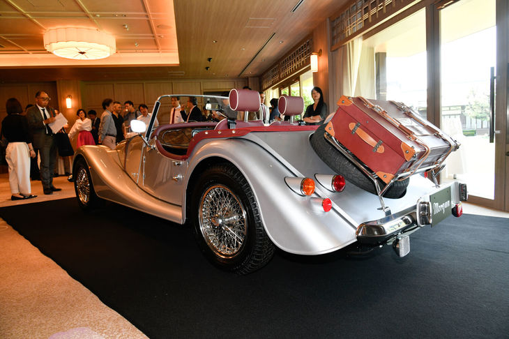 モーガン4/4（エクステリア）