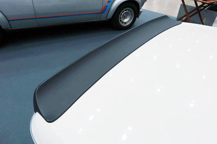 BMW 2002ターボ（1974年）