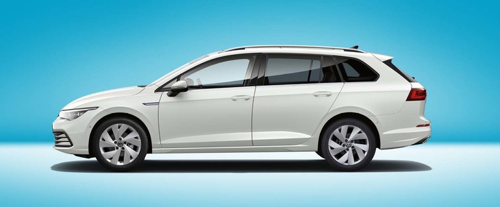 新型フォルクスワーゲン・ゴルフヴァリアント（ボディーカラー：ピュアホワイト）