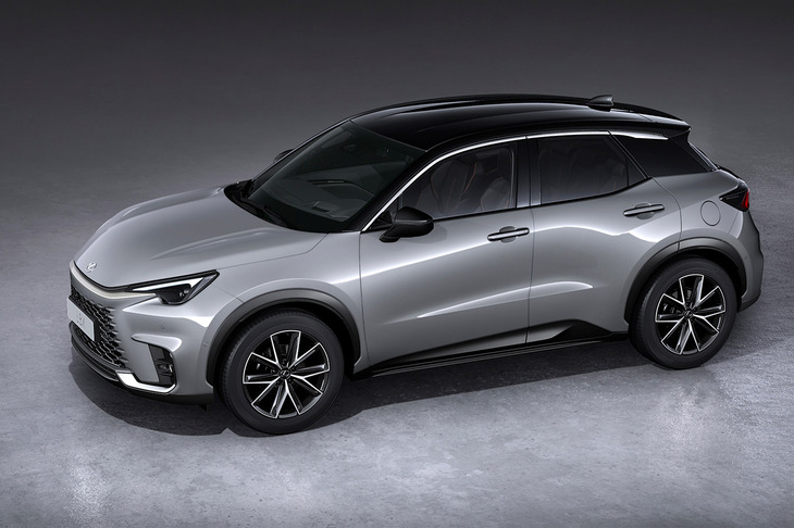 レクサスLBXプロトタイプ（ボディーカラー：アストログレーメタリック×ブラック）