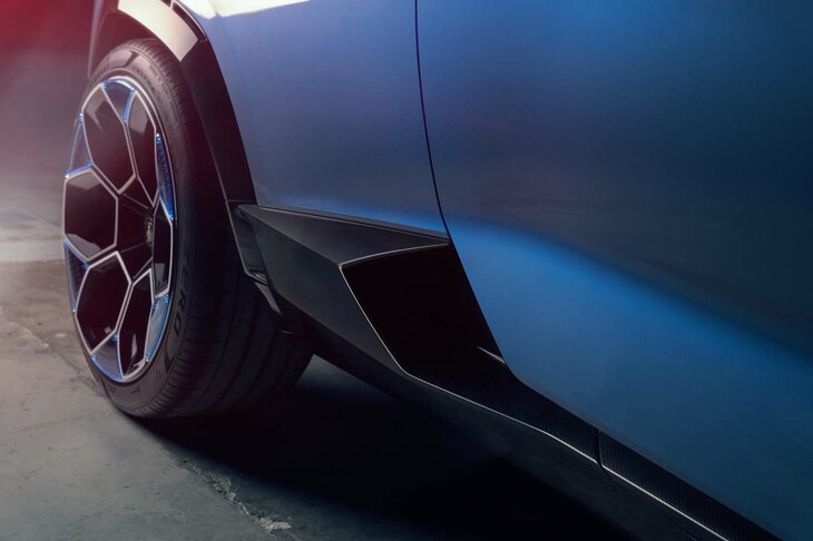 ランボルギーニ・ランザドール（リアホイール）