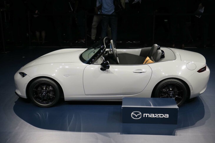 マツダ・ロードスター 2／3スケール