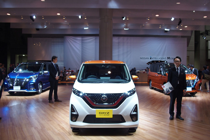 日産ブースの様子。