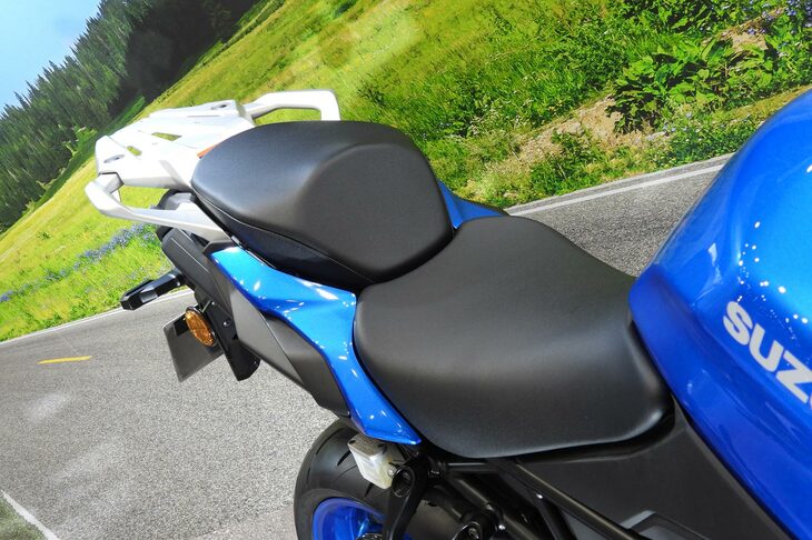 スズキGSX-S1000GX
