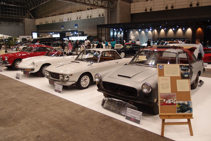 ガレーヂ伊太利屋のブースの様子。