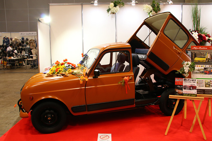 アルファステーションのブース