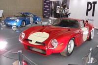 「オートモビル カウンシル2020」の会場から（主催者テーマ展示＆自動車関連グッズ）