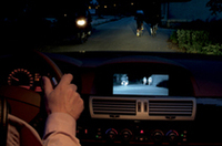 300m先まで見える……BMW、ミドルクラス以上に「ナイト・ビジョン」をオプション設定