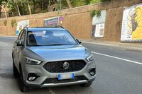 サブコンパクトクロスオーバーの「MG ZS」。シエナで2024年8月撮影。