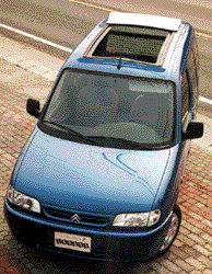 シトロエン「ベルランゴ」220万円で販売の画像