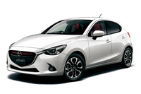 「デミオ」の特別仕様車「Mid Century」。
    