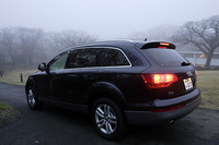 アウディQ7 4.2 FSIクワトロ(6AT/4WD)【試乗速報】の画像