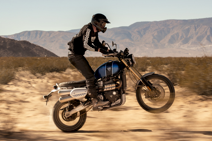 「スクランブラー1200 XE」