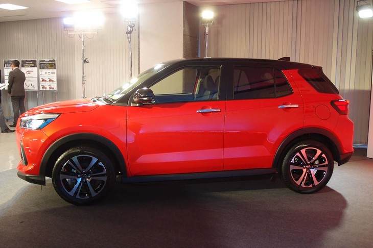 ダイハツ・ロッキーG