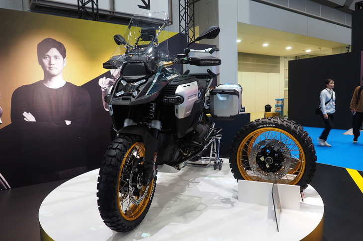 アグレッシブアドベンチャータイヤ（モーターサイクル用コンセプト）