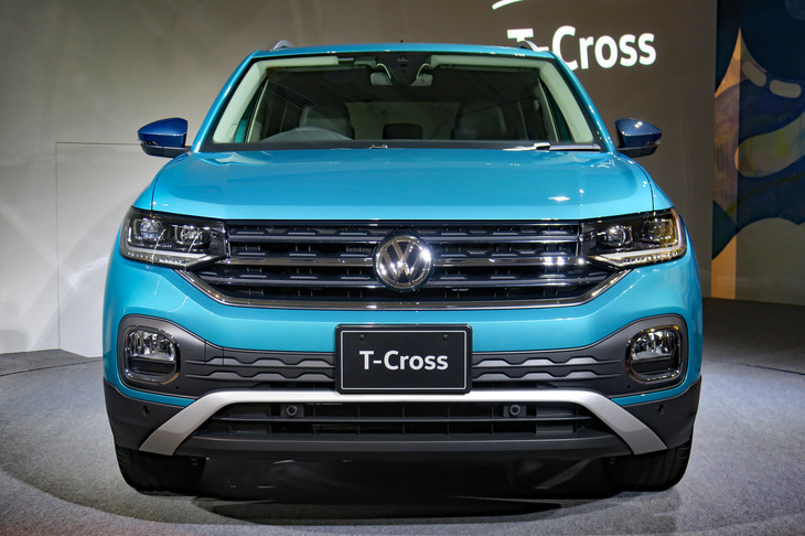 フォルクスワーゲンTクロスTSI 1stプラス（フロントマスク）