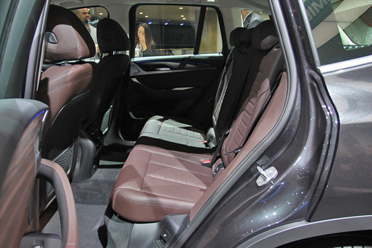 BMW X3（インテリア）