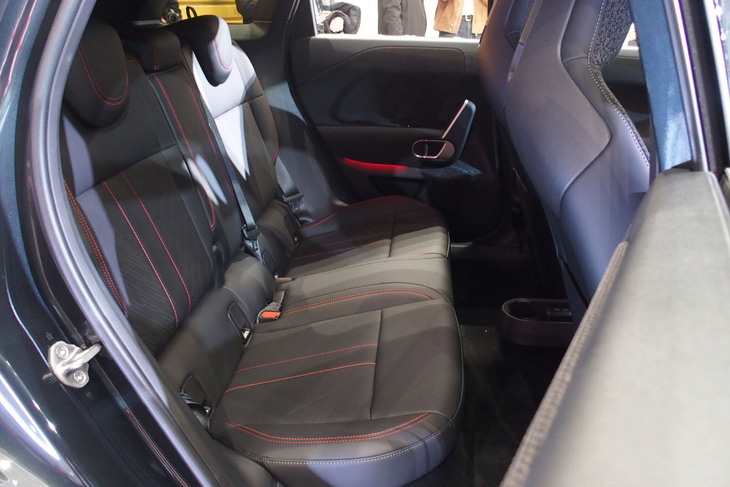 MINIジョンクーパーワークス エースマンE（リアシート）