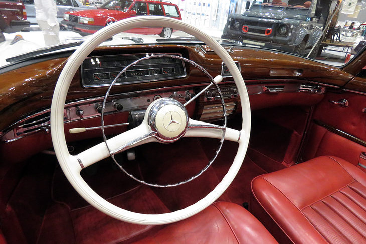 メルセデス・ベンツ W180／220C ポントンカブリオレ（1959年）／シルバースター