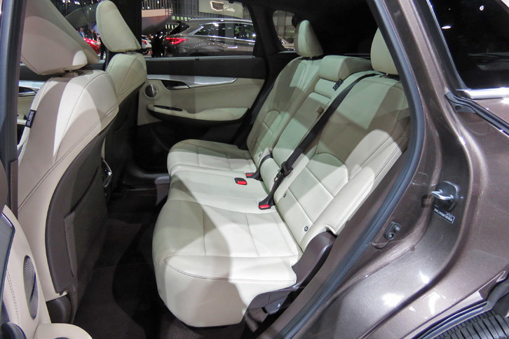 インフィニティQX50