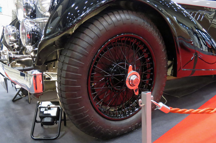 アルヴィス4.3リッター ヴァンデンプラス ツアラー（1937年）／明治産業株式会社