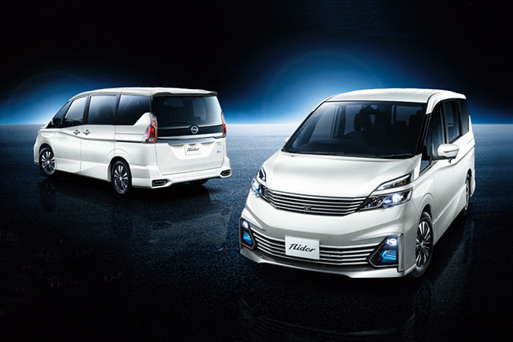 「日産セレナ ライダー Vセレクション」