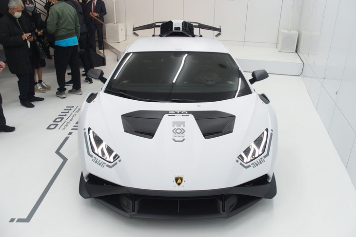 ランボルギーニ・ウラカンSTOタイムチェイサー_111100