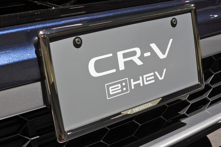 ホンダCR-V e：HEV RSブラックエディション ホンダアクセス用品装着車（ライセンスフレーム）