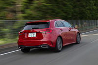 
	今回は、高速道路を主体におよそ290kmの距離を試乗。燃費は満タン法で14.6km/リッター、車載の燃費計で16.4km/リッターを記録した。
	