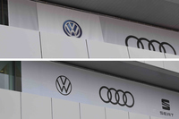 フォルクスワーゲンは「ID.3」公開に合わせて新しいブランドロゴも発表。これまでのロゴは立体的だったが、フラットな2次元デザインとした。開幕前の会場では旧ロゴが提示されていたが、開幕後は新ロゴに変更されていた。