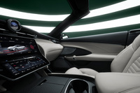 「アイスカラー」のフルグレインレザー仕上げとされた「グランカブリオ」のインテリア。