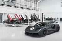新型スポーツカーの名は「エミーラ」　ロータスが最新の事業計画を発表