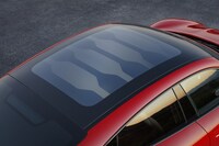 「ポルシェ・タイカン」の新グレード「GTS」登場の画像