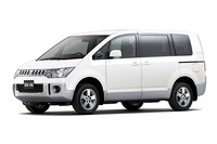 三菱、「デリカD:5」に装備充実のお買い得車