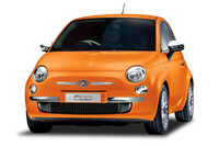 フィアット500にオレンジ色の限定車