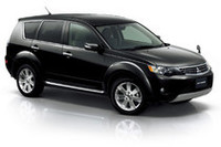 「三菱アウトランダー」一部改良で2WD登場の画像