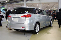 「トヨタ・ウィッシュ」、2代目はマルチに進化の画像