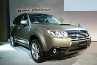 外観ガラリ、中身は正常進化「スバル・フォレスター」全面改良の画像