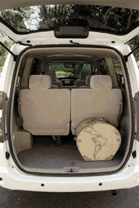 写真をクリックするとシートが倒れるさまが見られます。