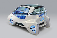 ホンダ、新感覚EVコミューターを出展の画像