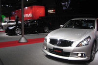 日産：パドックから眺める「GT-R」は格別【東京オートサロン2010】の画像