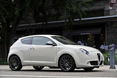 アルファの「ミト」に真っ赤な特別仕様車 【ニュース】 - webCG