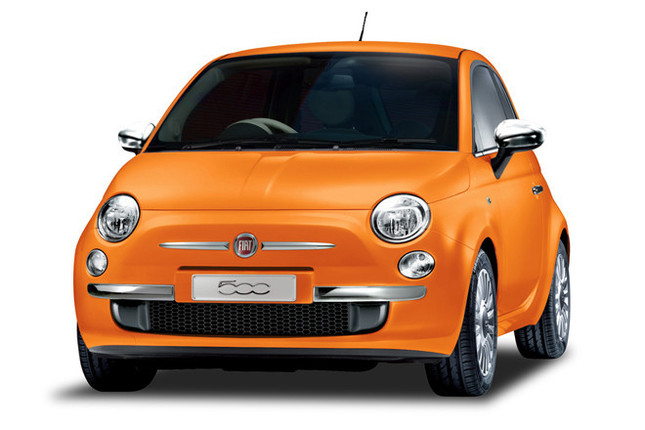 「フィアット500 ARANCIA（アランチャ）」。「アランチャ」とはイタリア語でオレンジを意味する。