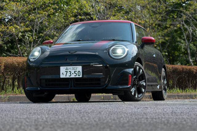 MINIジョンクーパーワークスE（FWD）【試乗記】 新しいけど懐かしい