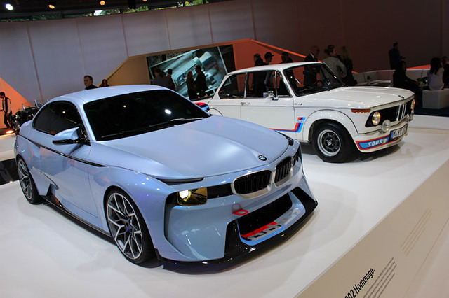 BMWがコンセプトカー「2002オマージュ」を発表 【ニュース】 - webCG