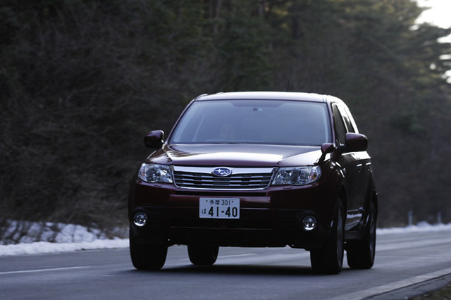 スバル・フォレスター2.0XSプラチナセレクション（4WD/4AT）／2.0XT