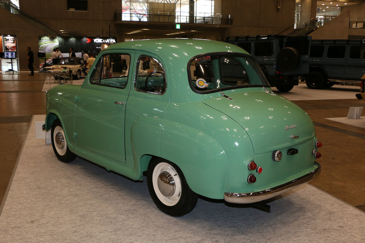 オースチンA35 2ドア サルーン（1959年）／MINI＆Bug